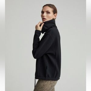 Varley Charles pullover Sweatshirt - black ribbed, new with tags size Medium